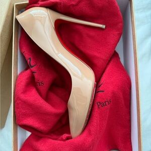 Louboutin Pigalle Patent Leather Heels. Great condition!